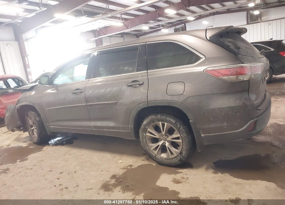 2016 TOYOTA HIGHLANDER LE PLUS V6 VIN: 5TDBKRFH4GS294966
