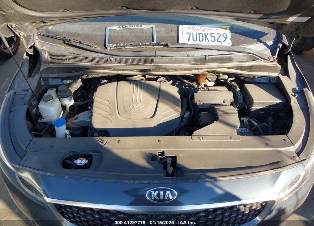 2016 KIA SEDONA LX VIN: KNDMB5C10G6203555