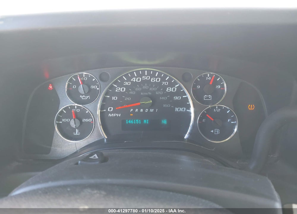 2020 CHEVROLET EXPRESS PASSENGER RWD 3500 EXTENDED WHEELBASE LT VIN: 1GAZGPFG4L1116955