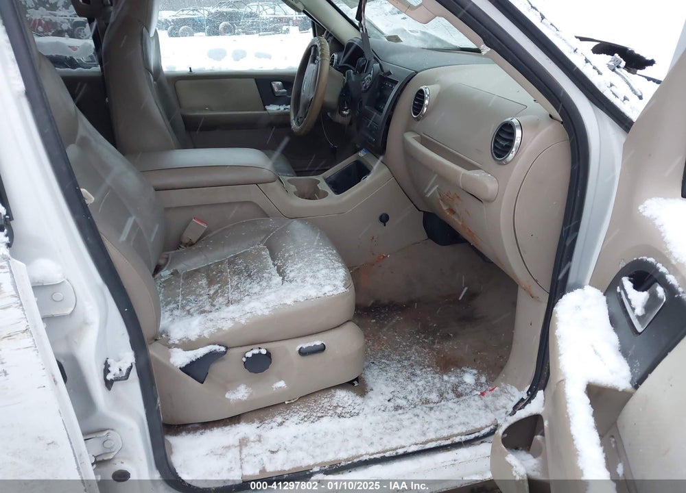 2004 FORD EXPEDITION EDDIE BAUER VIN: 1FMFU18L14LA73154