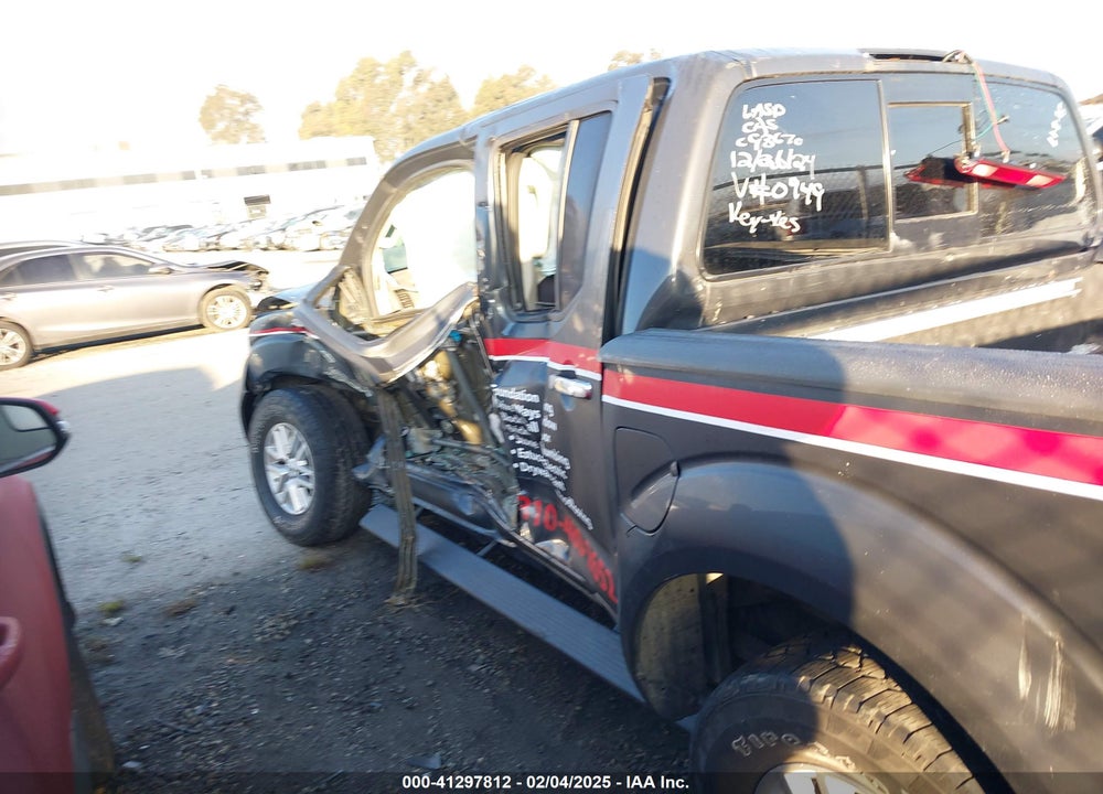 2015 NISSAN FRONTIER VIN: 1N6AD0ER5FN760949