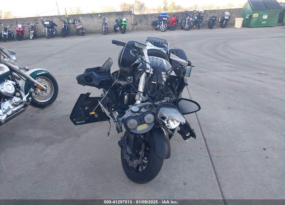 2009 KAWASAKI ZG1400 B VIN: JKBZGNB119A010796