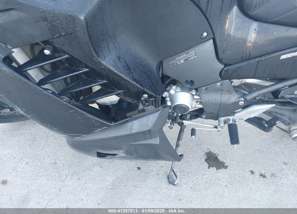 2009 KAWASAKI ZG1400 B VIN: JKBZGNB119A010796