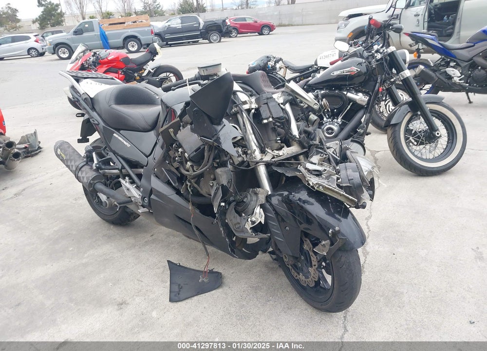 2009 KAWASAKI ZG1400 B VIN: JKBZGNB119A010796