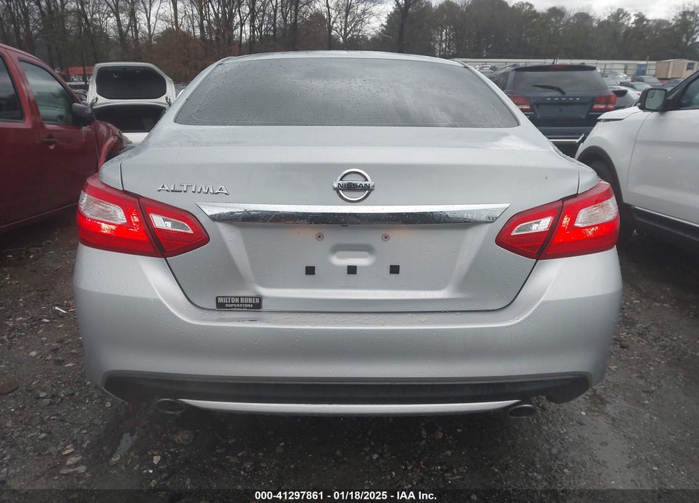 2017 NISSAN ALTIMA VIN: 1N4AL3AP9HN335366