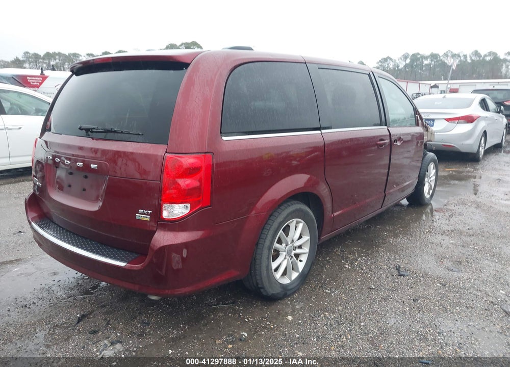 2018 DODGE GRAND CARAVAN SXT VIN: 2C4RDGCG8JR360623