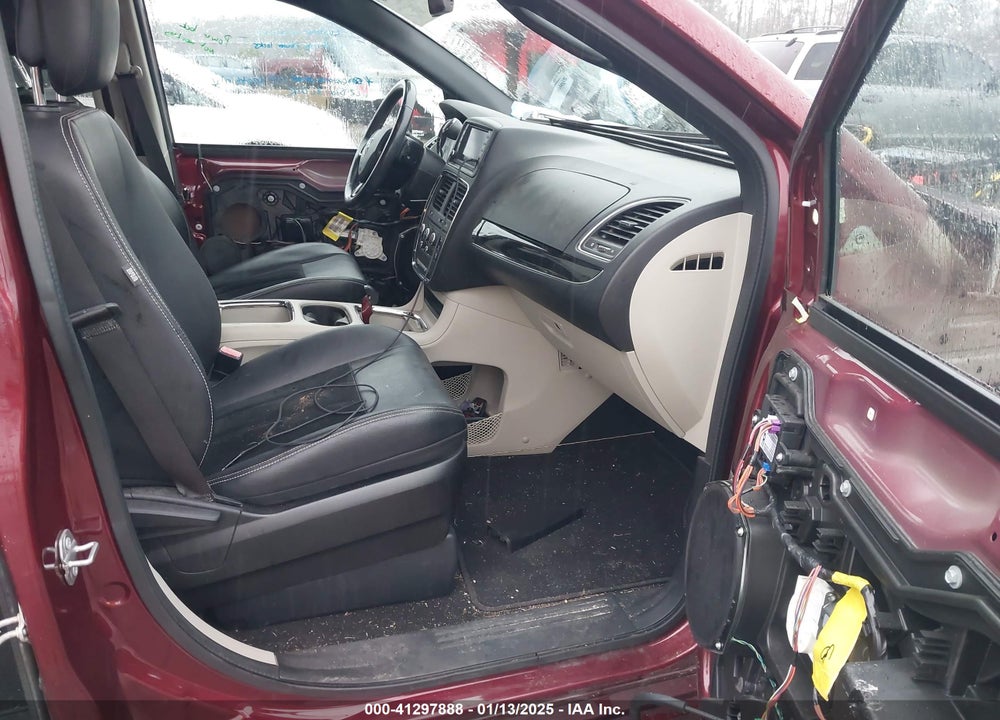 2018 DODGE GRAND CARAVAN SXT VIN: 2C4RDGCG8JR360623