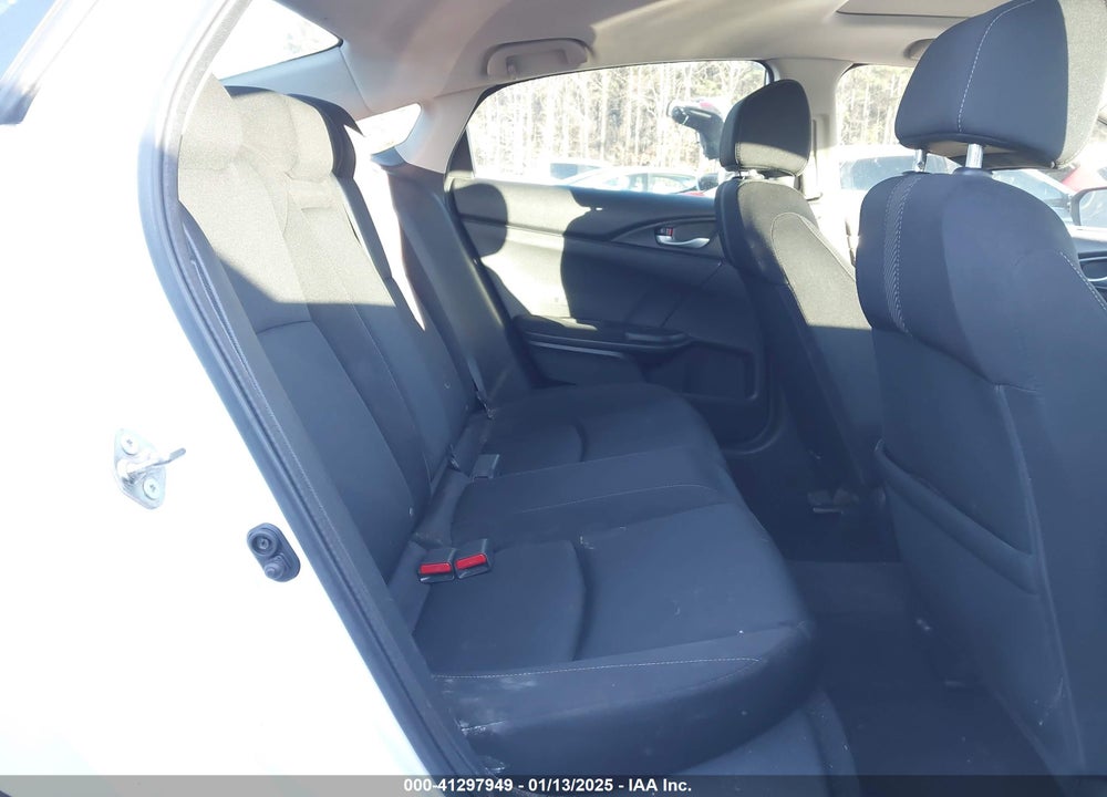2018 HONDA CIVIC VIN: 2HGFC2F73JH568288
