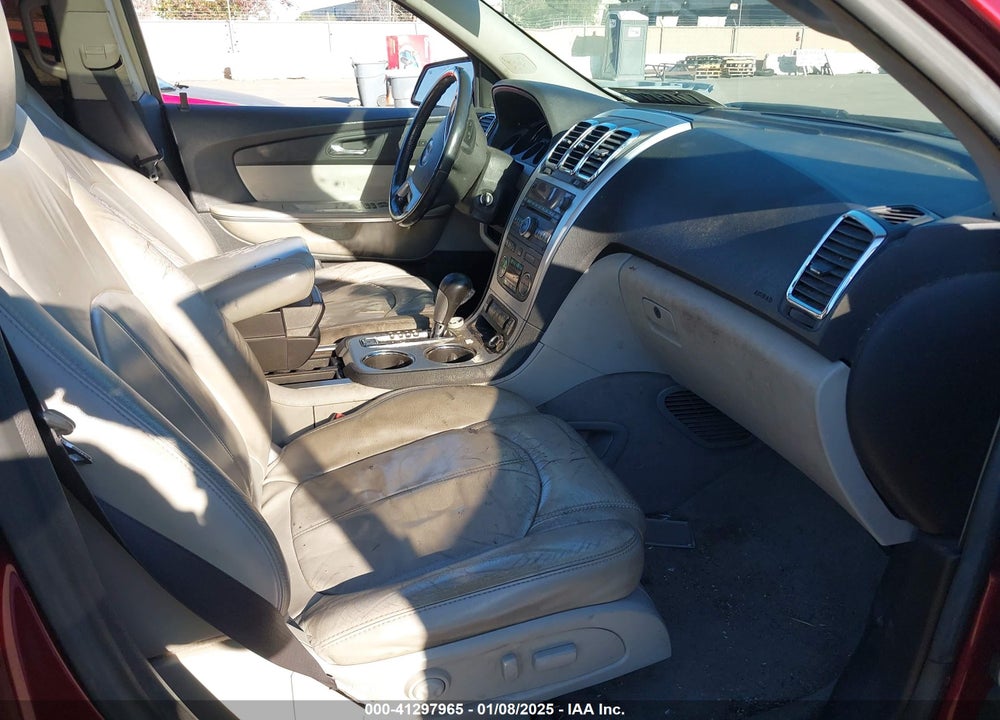 2008 GMC ACADIA SLT-2 VIN: 1GKER337X8J243508