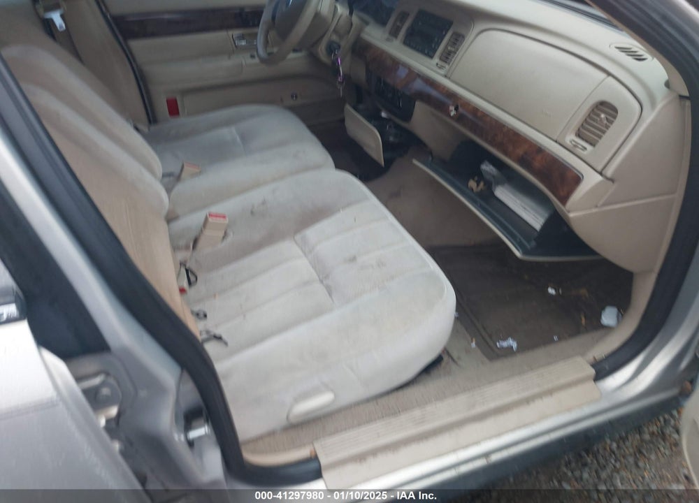 2008 MERCURY GRAND MARQUIS GS VIN: 2MEFM74V48X604790