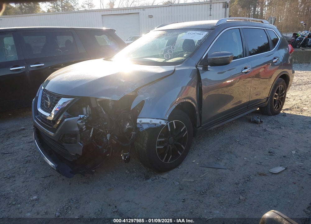 2020 NISSAN ROGUE SV FWD VIN: JN8AT2MTXLW000394