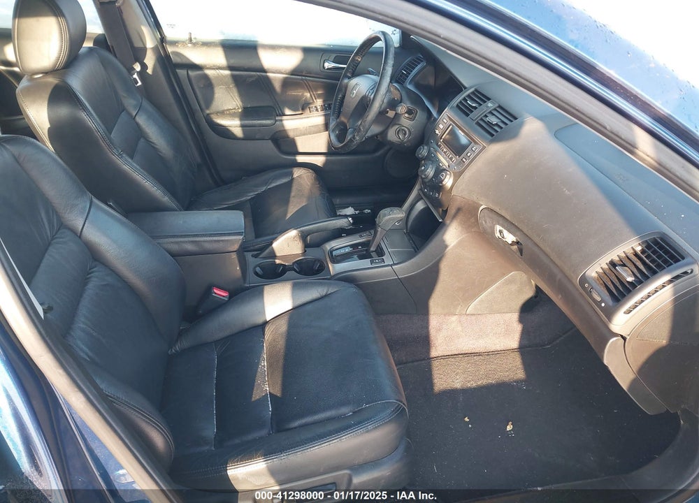2006 HONDA ACCORD 3.0 EX VIN: 1HGCM66556A065163