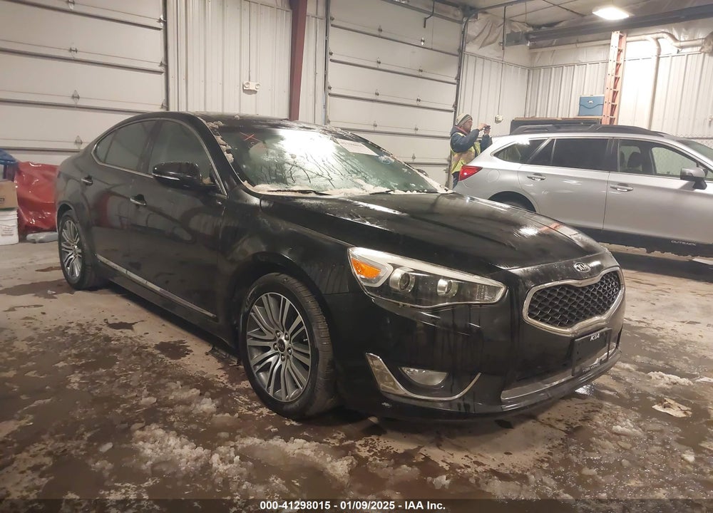 2014 KIA CADENZA PREMIUM VIN: KNALN4D70E5165860
