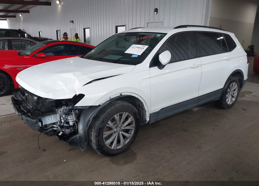 2018 VOLKSWAGEN TIGUAN 2.0T S VIN: 3VV1B7AX2JM109692