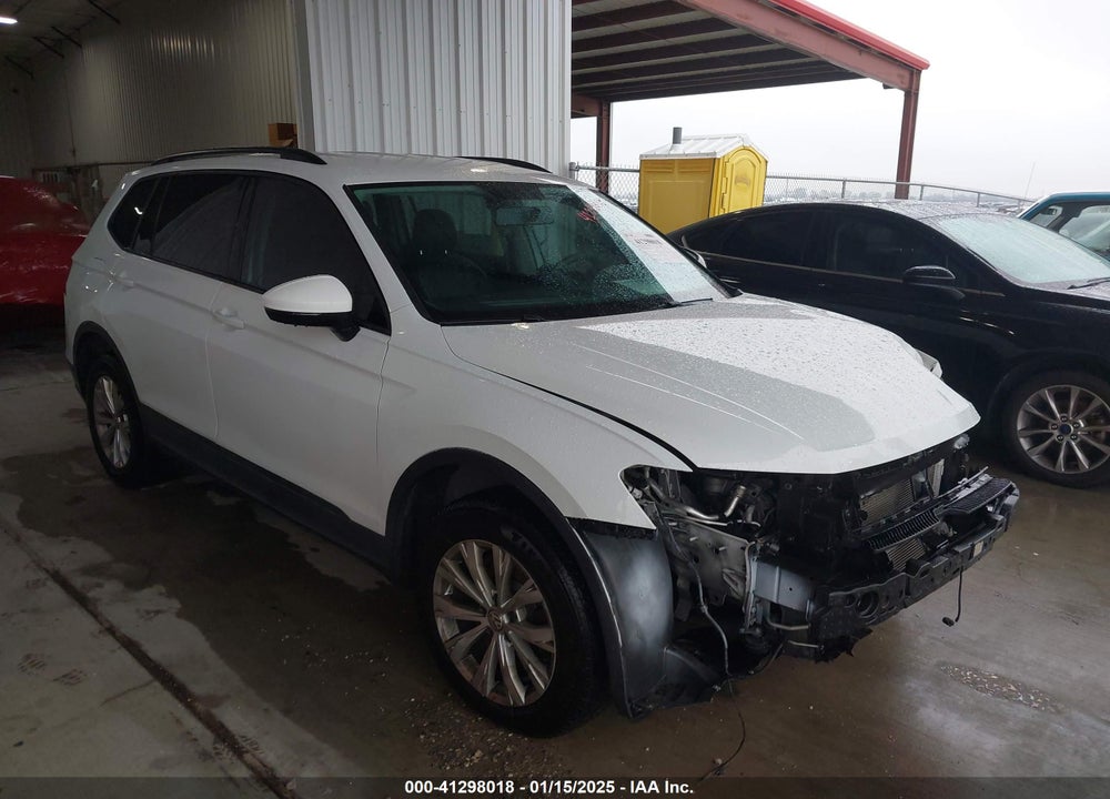 2018 VOLKSWAGEN TIGUAN 2.0T S VIN: 3VV1B7AX2JM109692