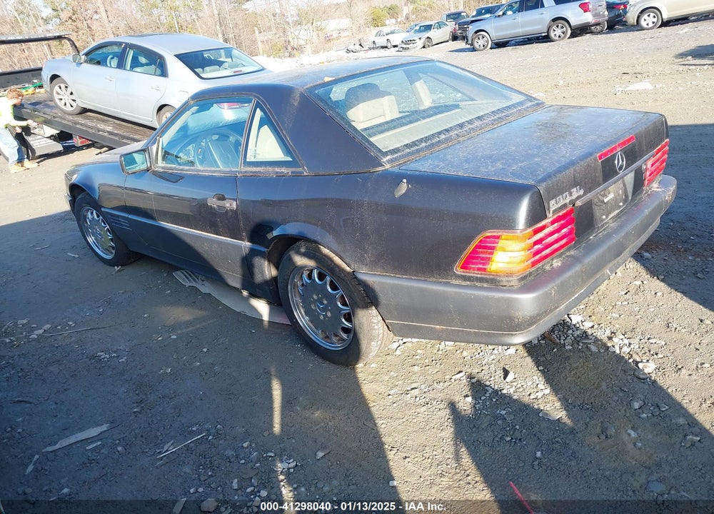 1993 MERCEDES-BENZ 500 SL VIN: WDBFA67E3PF075390