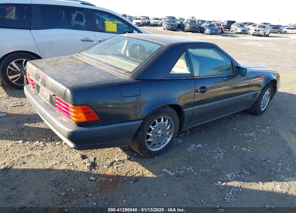 1993 MERCEDES-BENZ 500 SL VIN: WDBFA67E3PF075390