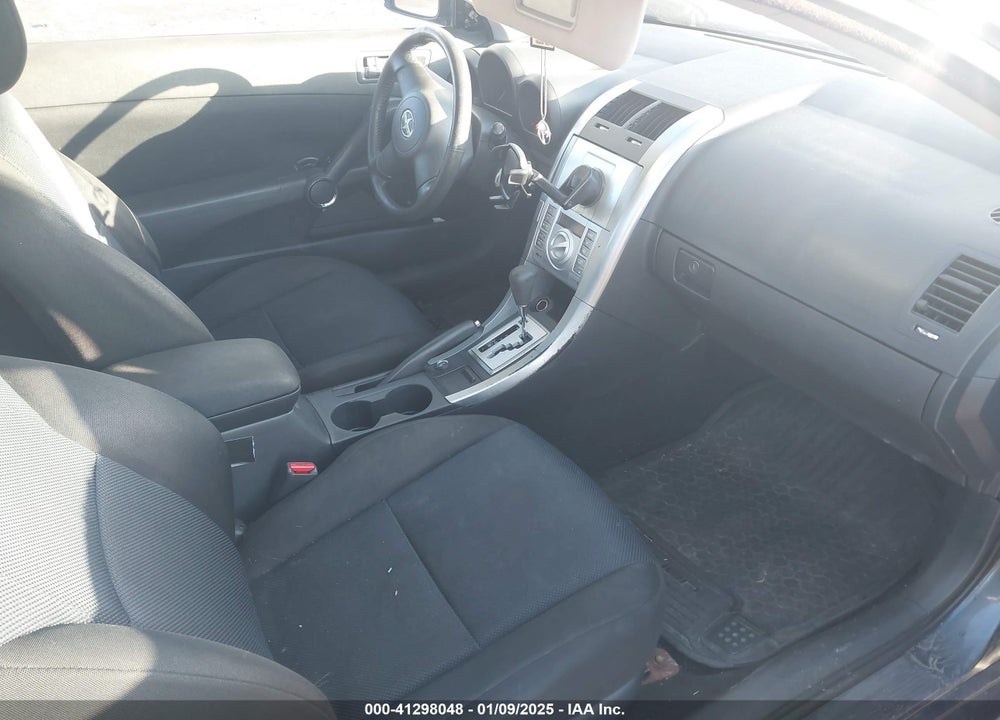 2005 SCION TC VIN: JTKDE177850013445