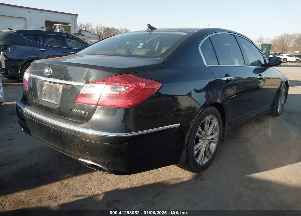 2012 HYUNDAI GENESIS 3.8 VIN: KMHGC4DD1CU184125