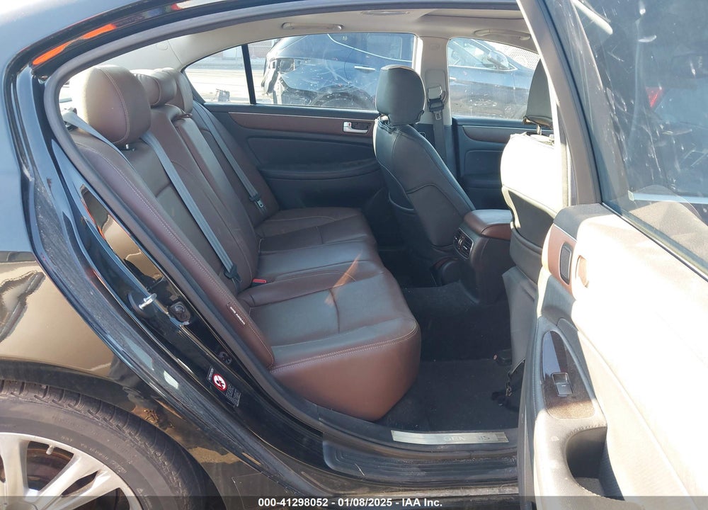 2012 HYUNDAI GENESIS 3.8 VIN: KMHGC4DD1CU184125