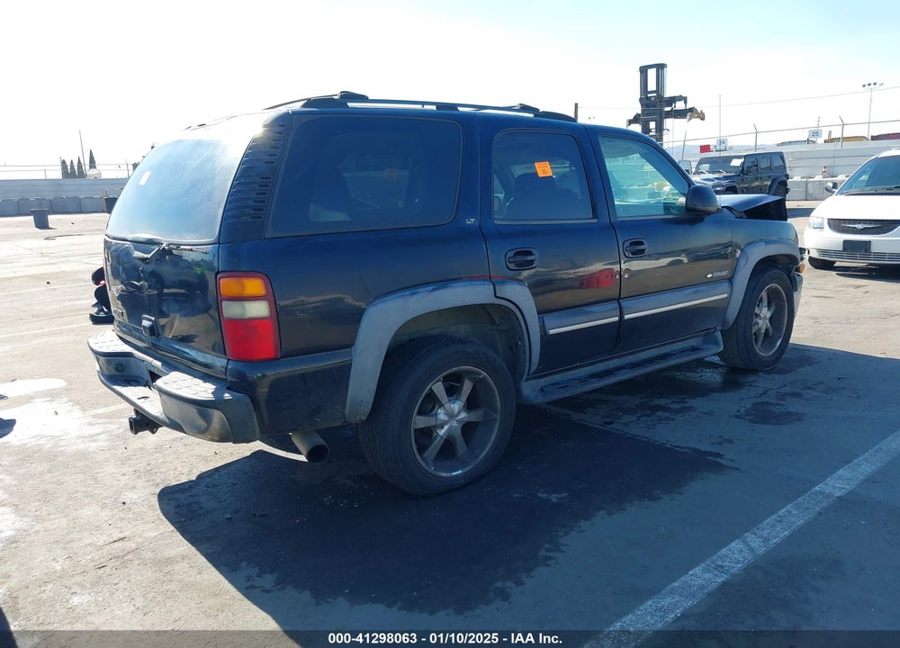 2002 CHEVROLET TAHOE LT VIN: 1GNEK13TX2R324834