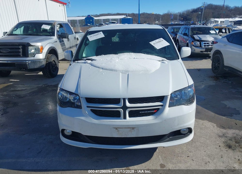 2019 DODGE GRAND CARAVAN VIN: 2C4RDGEG6KR674494