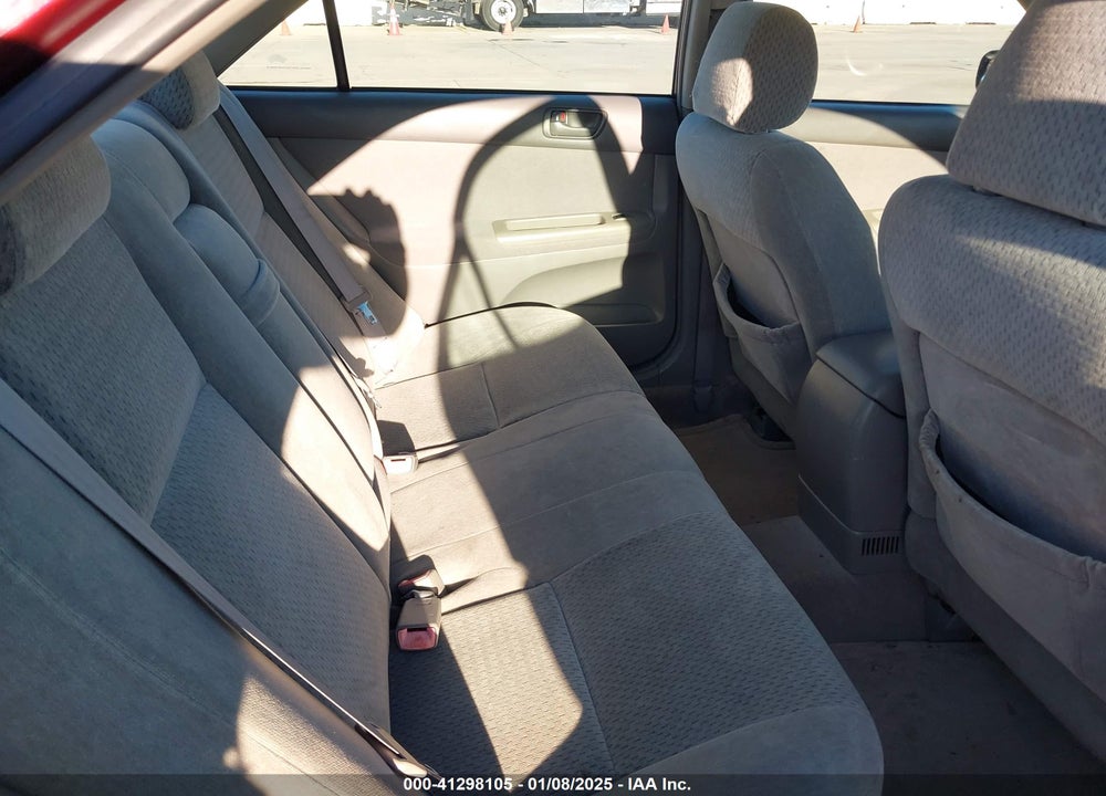 2004 TOYOTA CAMRY LE VIN: 4T1BE30K34U366400