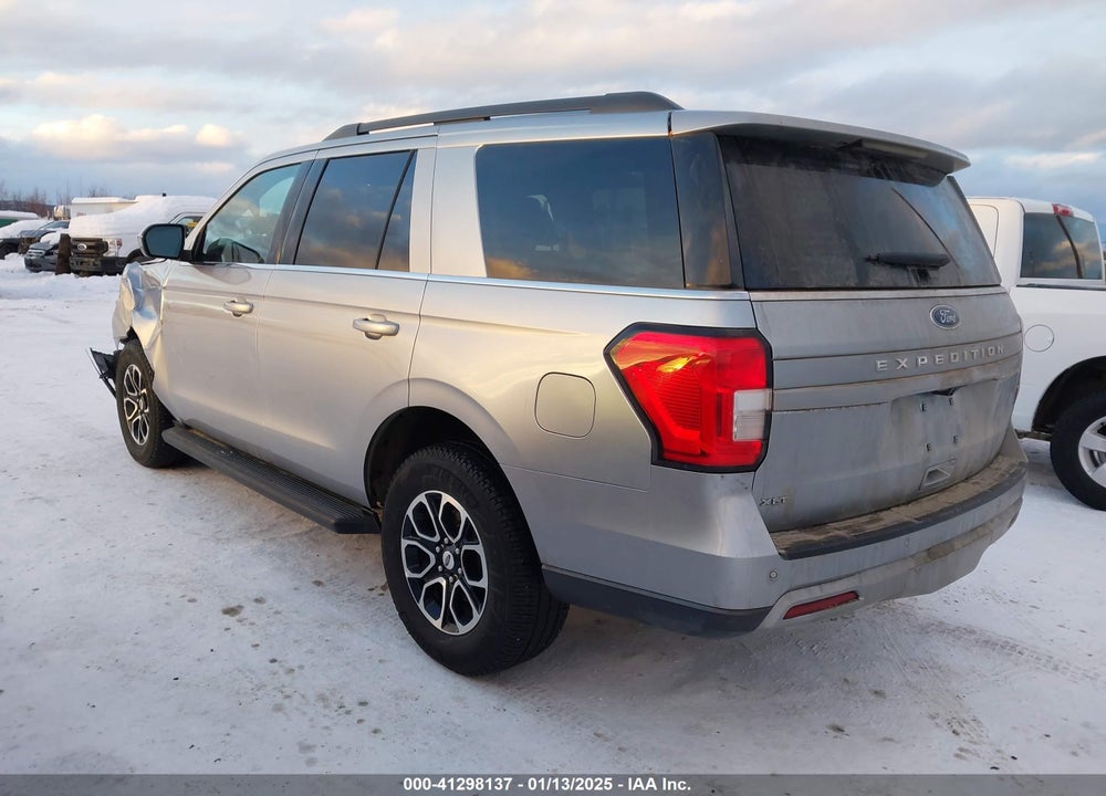 2024 FORD EXPEDITION XLT VIN: 1FMJU1J83REA40474