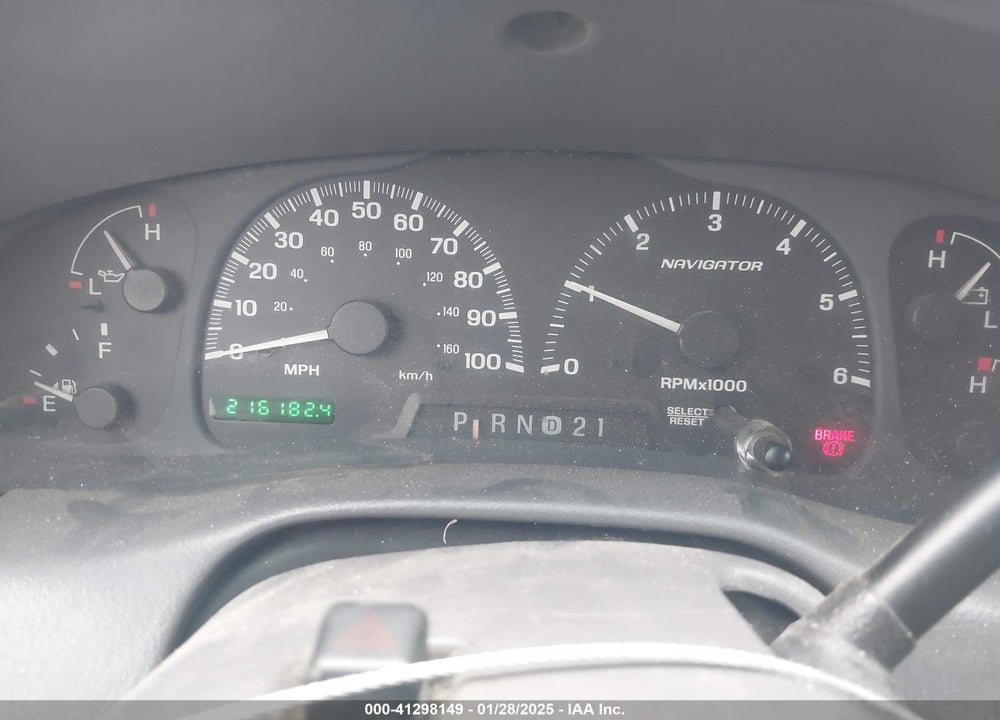 2001 LINCOLN NAVIGATOR VIN: 5LMEU27R41LJ31080