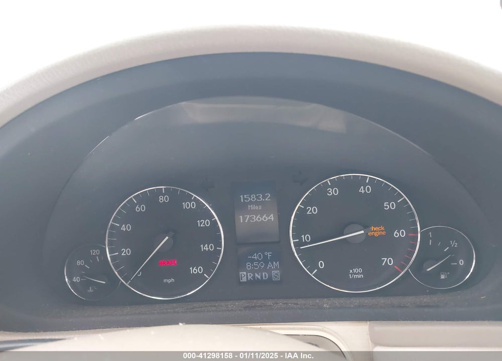 2005 MERCEDES-BENZ C 240 LUXURY 4MATIC VIN: WDBRF81J15F610391