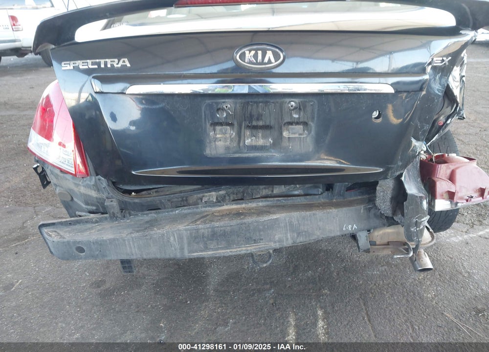 2007 KIA SPECTRA VIN: KNAFE121875486011