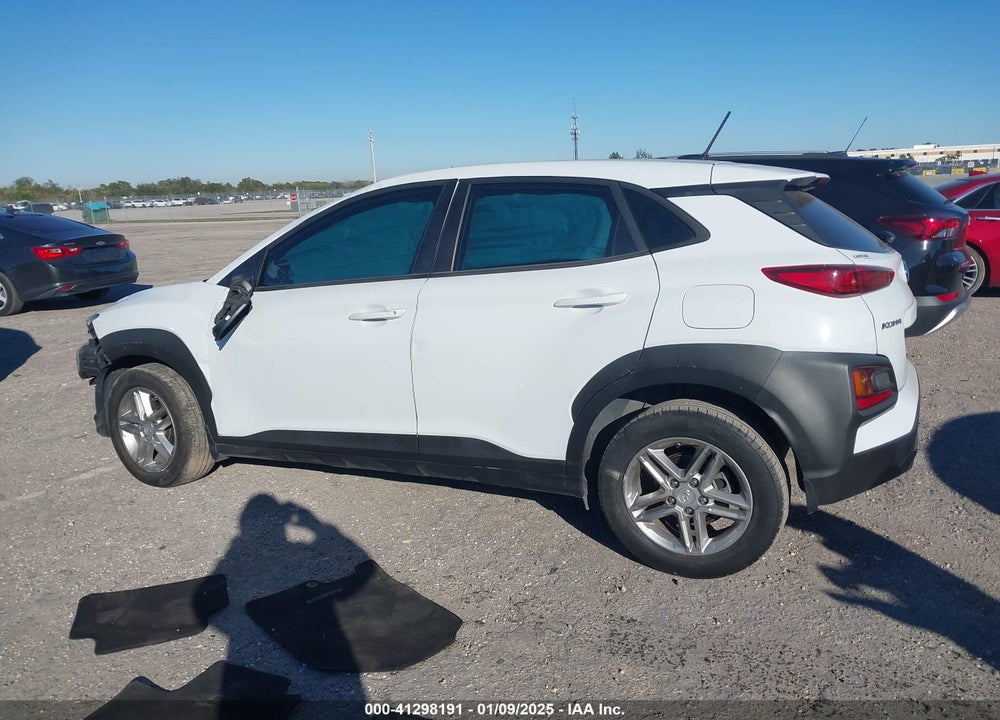 2019 HYUNDAI KONA SE VIN: KM8K12AAXKU256565