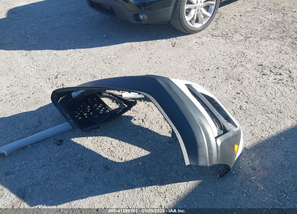 2019 HYUNDAI KONA SE VIN: KM8K12AAXKU256565