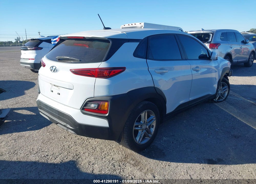 2019 HYUNDAI KONA SE VIN: KM8K12AAXKU256565