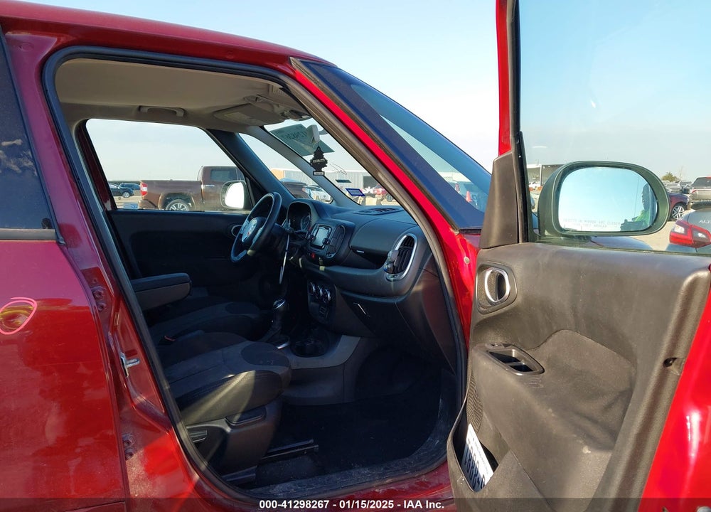 2017 FIAT 500L VIN: ZFBCFAAHXHZ038853