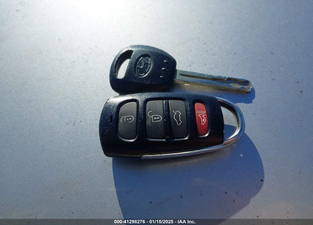 2007 HYUNDAI AZERA GLS VIN: KMHFC46D57A203467