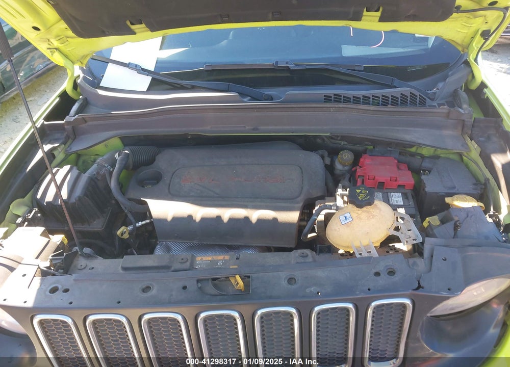 2018 JEEP RENEGADE LATITUDE FWD VIN: ZACCJABB9JPJ71823