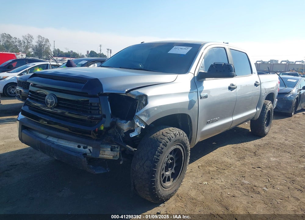 2019 TOYOTA TUNDRA SR5 5.7L V8 VIN: 5TFDY5F17KX828452