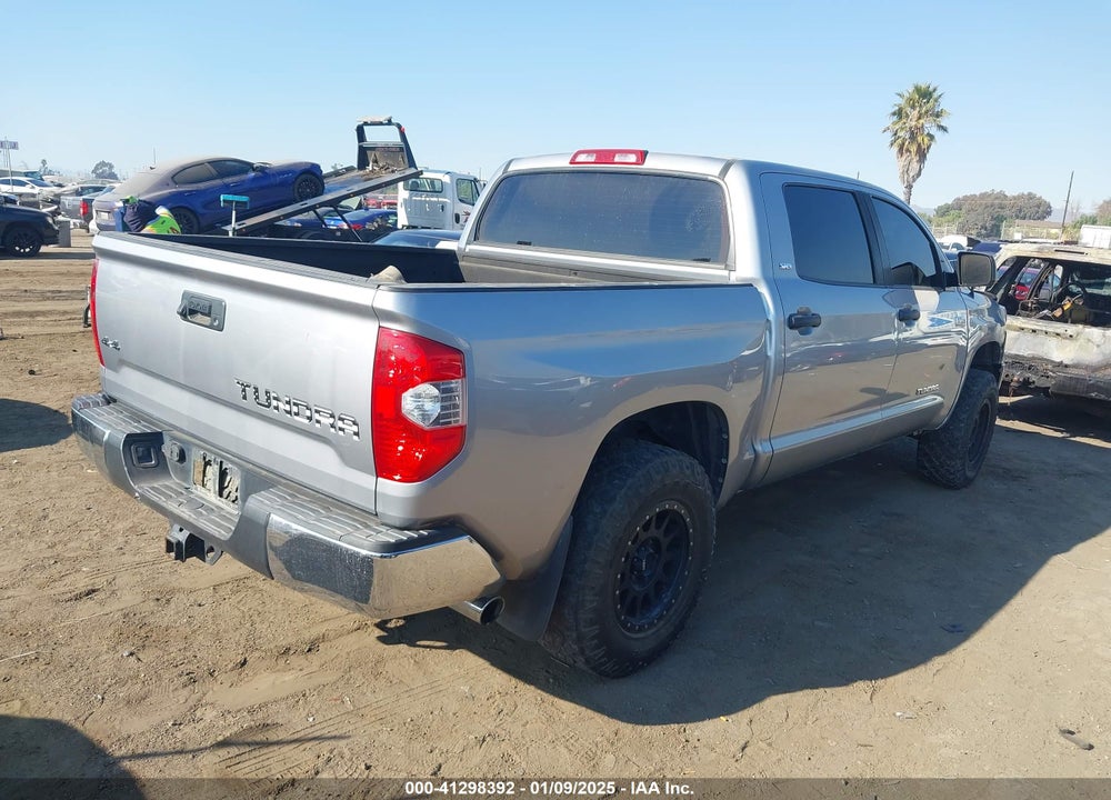 2019 TOYOTA TUNDRA SR5 5.7L V8 VIN: 5TFDY5F17KX828452
