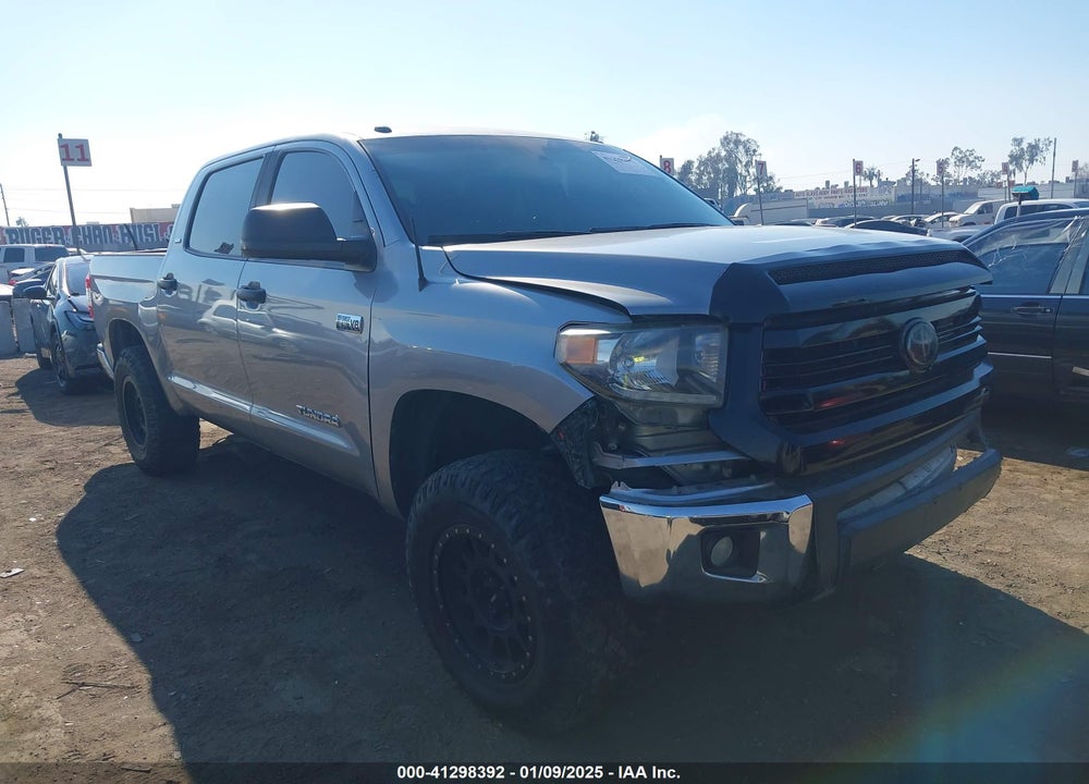 2019 TOYOTA TUNDRA SR5 5.7L V8 VIN: 5TFDY5F17KX828452