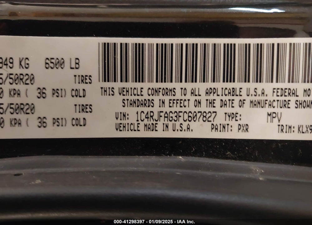 2015 JEEP GRAND CHEROKEE VIN: 1C4RJFAG3FC607827