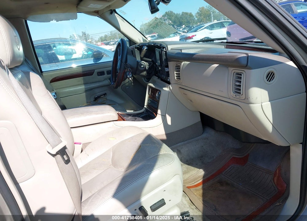 2004 CADILLAC ESCALADE STANDARD VIN: 1GYEC63T74R136658