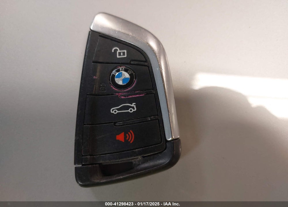 2019 BMW X3 XDRIVE30I VIN: 5UXTR9C51KLD92097