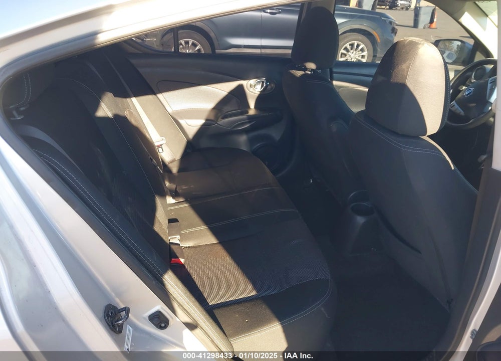 2018 NISSAN VERSA VIN: 3N1CN7AP3JL869931