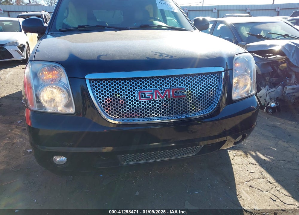 2008 GMC YUKON XL 1500 DENALI VIN: 1GKFK66848J118826