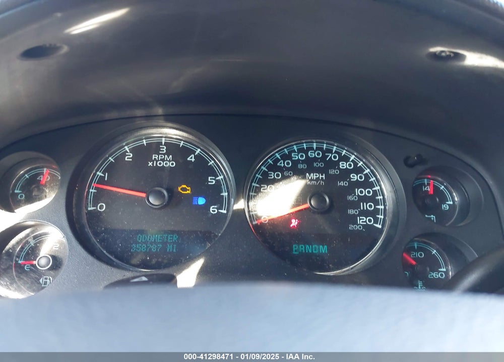 2008 GMC YUKON XL 1500 DENALI VIN: 1GKFK66848J118826