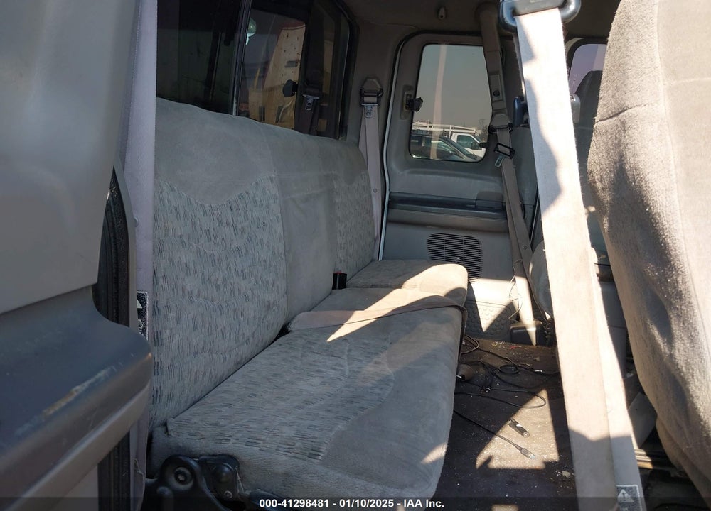2000 FORD F-250 LARIAT/XL/XLT VIN: 1FTNX20F2YEC63350
