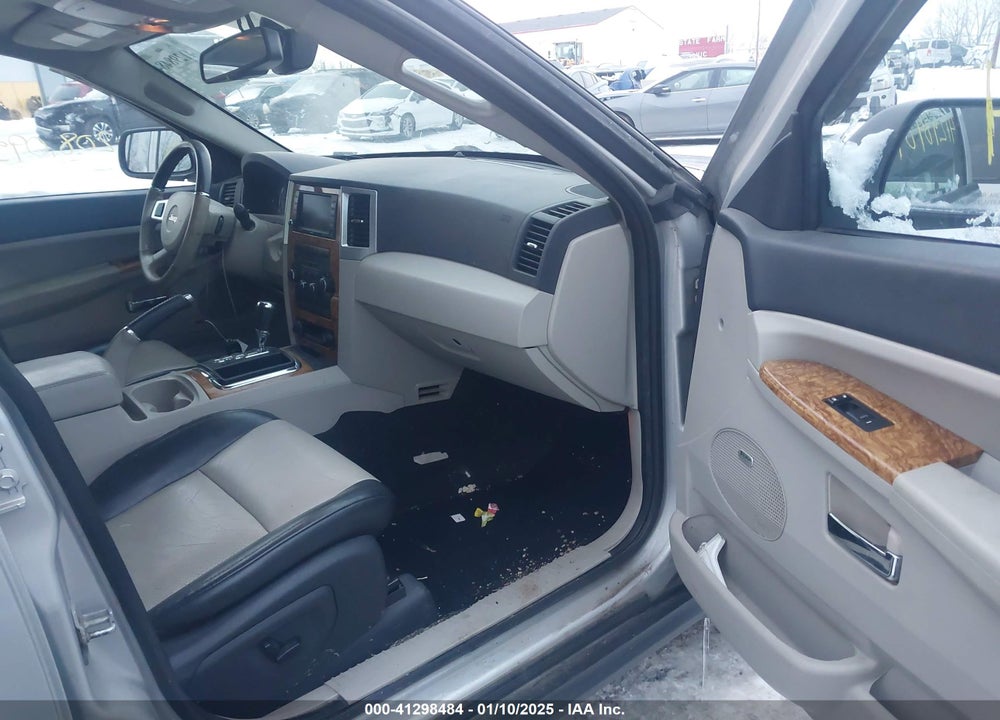 2008 JEEP GRAND CHEROKEE LIMITED VIN: 1J8HS58M58C117397