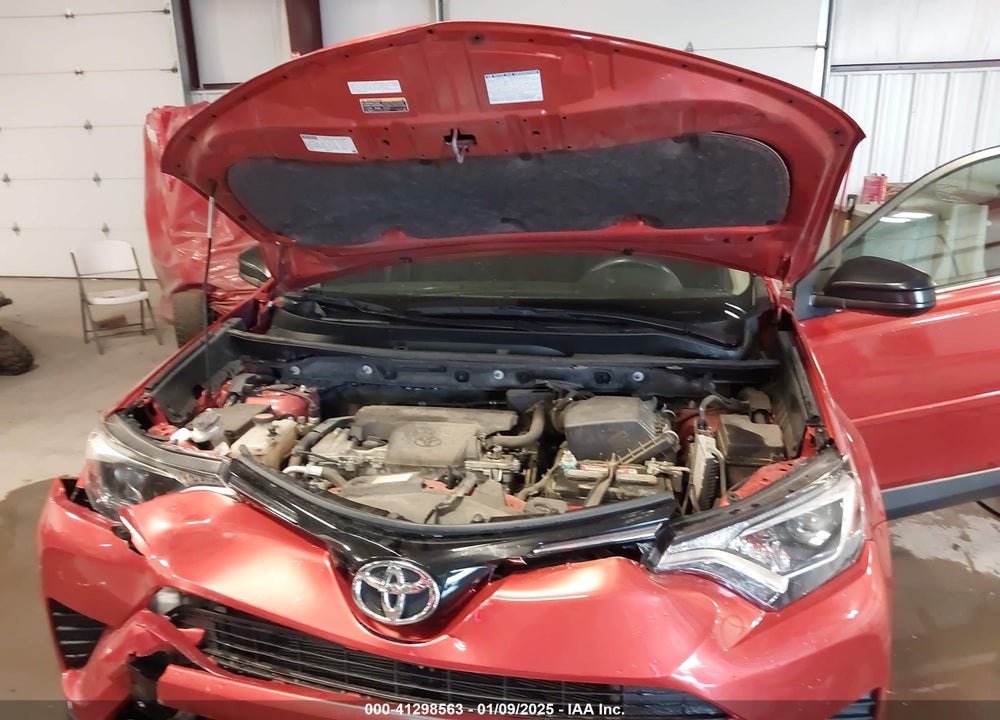 2016 TOYOTA RAV4 LE VIN: JTMZFREV4GJ082219