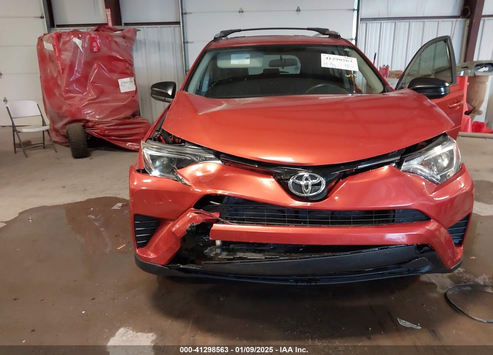 2016 TOYOTA RAV4 LE VIN: JTMZFREV4GJ082219